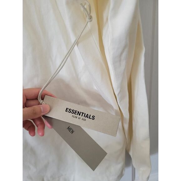 FEAR OF GOD - ESSENTIALS CORE LONG SLEEVE TEE - CLOUD DANCER - M NWT - Picture 8 of 11